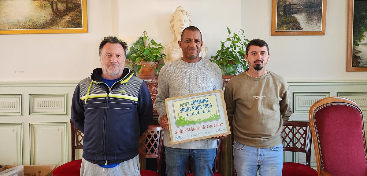 ST MEDARD DE GUIZIERES - PHOTO